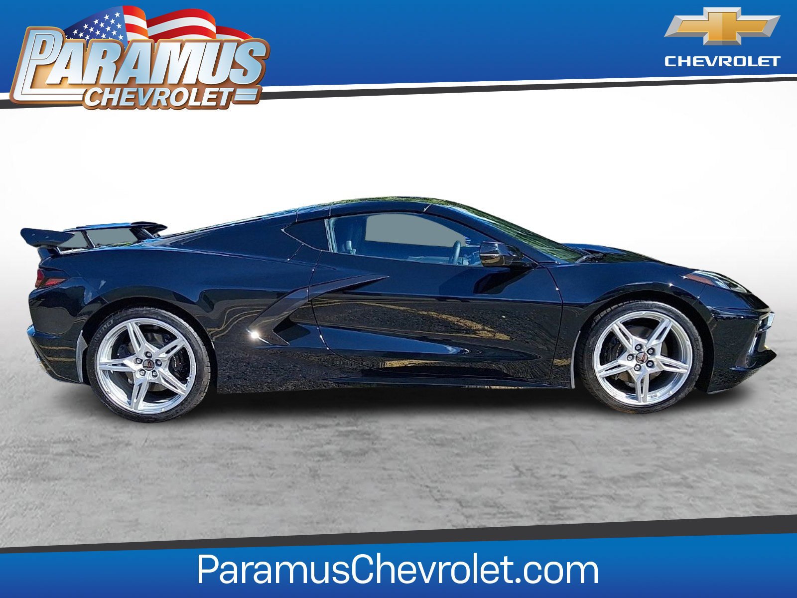 Used 2025 Chevrolet Corvette Stingray Coupe w/ 1LT RWD image 7