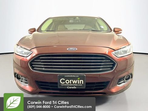 Used 2015 Ford Fusion SE w/ Equipment Group 202A FWD image 4