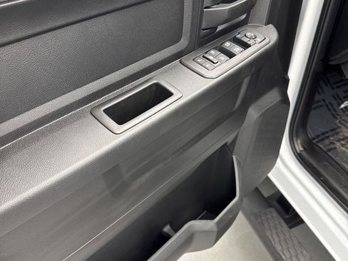 New 2026 RAM 2500 Tradesman AWD/4WD image 15