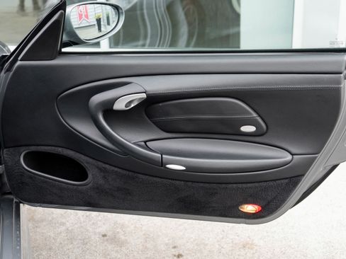 Used 2004 Porsche 911 GT3 image 27