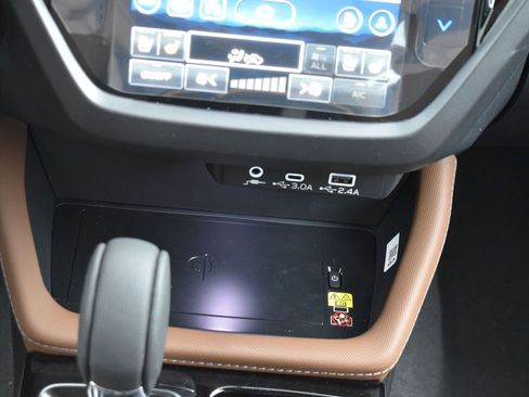 Used 2026 Subaru Forester Touring image 22