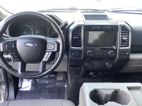 Used 2017 Ford F150 XLT w/ Equipment Group 302A Luxury AWD/4WD image 10