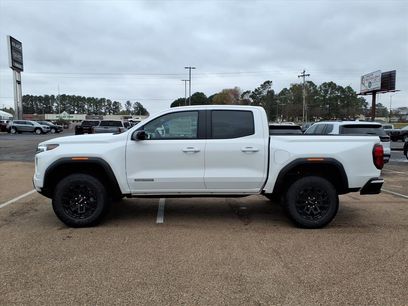 New 2026 GMC Canyon Elevation w/ Convenience Package