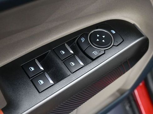 New 2025 Ford Maverick Lariat w/ 4K Tow Package image 14