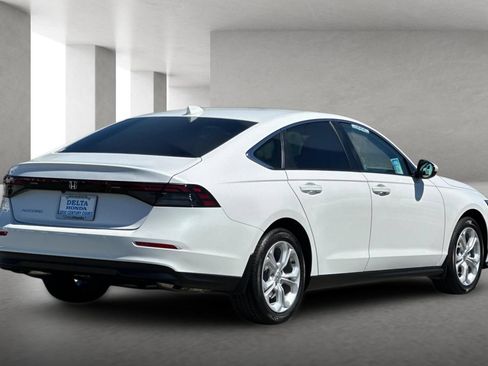 Certified 2026 Honda Accord LX image 4