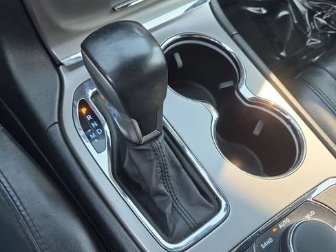 Used 2018 Jeep Grand Cherokee Limited AWD/4WD image 27