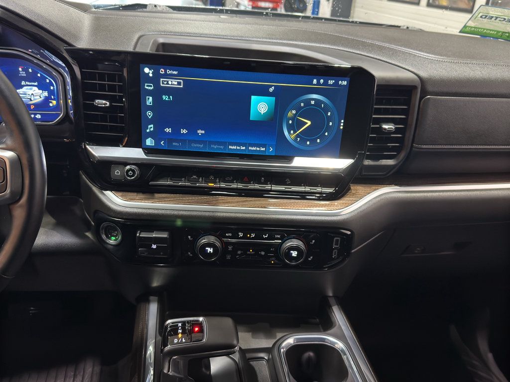 Used 2024 Chevrolet Silverado 1500 RST w/ Convenience Package II AWD/4WD image 21