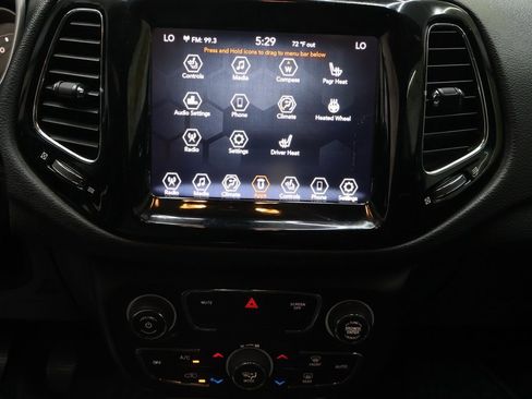 Used 2018 Jeep Compass Latitude w/ Popular Equipment Group image 21