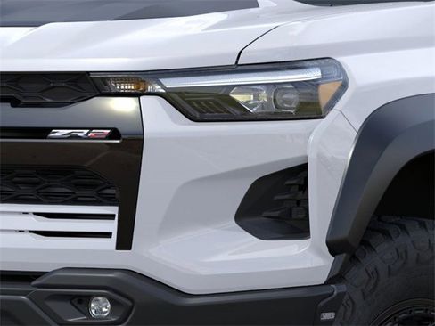 New 2026 Chevrolet Colorado ZR2 w/ ZR2 Bison Edition image 10