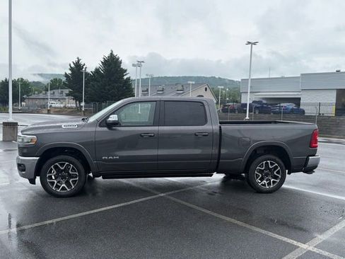 New 2026 RAM 1500 Laramie AWD/4WD image 3