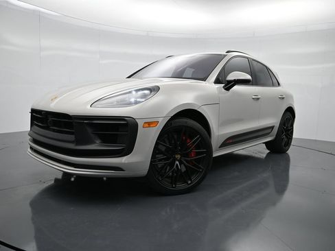 Certified 2024 Porsche Macan GTS AWD/4WD image 1