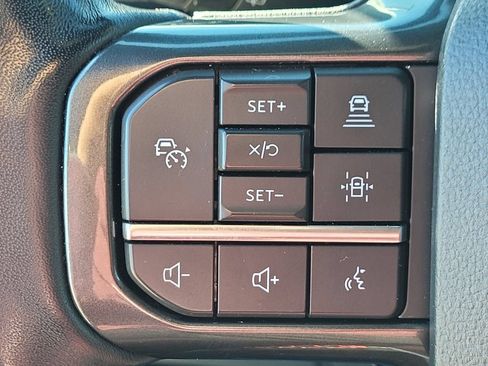 Used 2022 Ford Expedition Limited RWD image 28