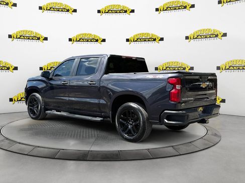 Used 2023 Chevrolet Silverado 1500 Custom image 3