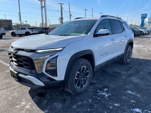 New 2026 Chevrolet Equinox ACTIV w/ Convenience Package III image 3