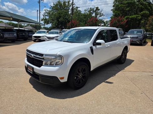 Used 2022 Ford Maverick Lariat w/ Equipment Group 500A Standard AWD/4WD image 1