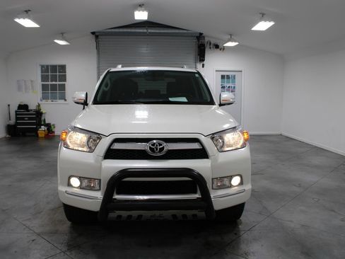 Used 2012 Toyota 4Runner Limited image 3