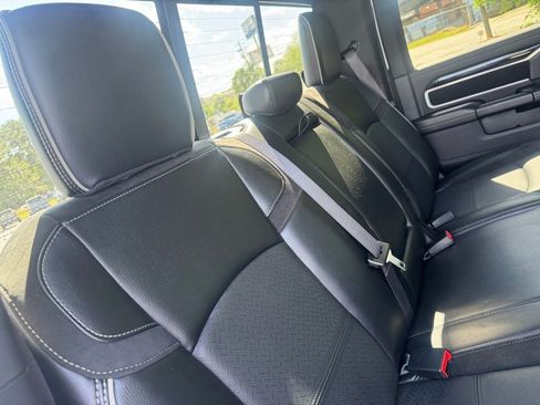 Used 2020 RAM 2500 Laramie w/ Night Edition AWD/4WD image 12