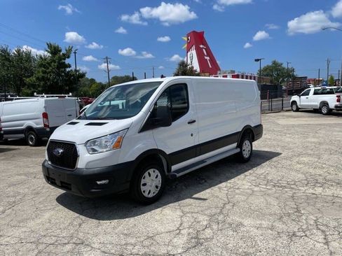 Used 2025 Ford Transit 250 Low Roof w/ Exterior Upgrade Package RWD image 2