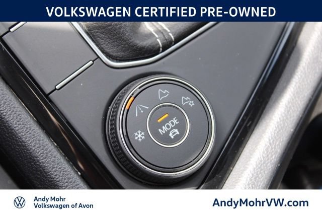 Used 2022 Volkswagen Taos SEL AWD/4WD image 46