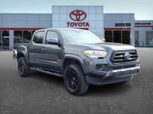 Certified 2021 Toyota Tacoma SR image 8