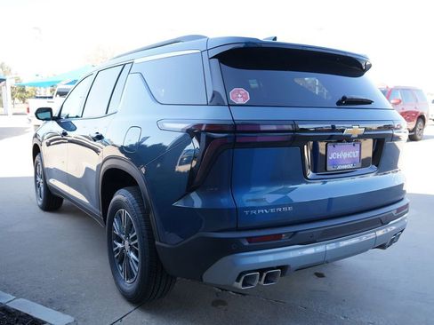 New 2026 Chevrolet Traverse LT w/ LPO, Floor Liner Package image 10