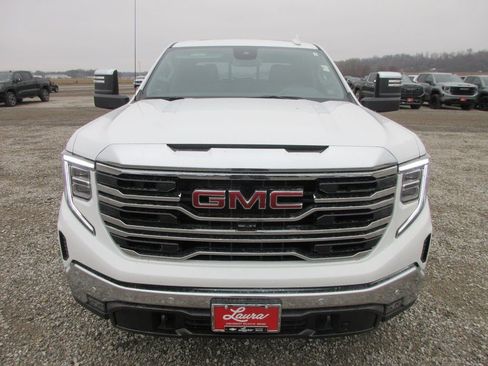 New 2026 GMC Sierra 1500 SLT w/ SLT Premium Plus Package image 12