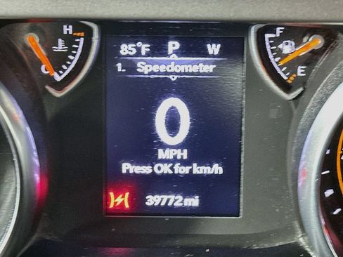 Used 2020 Jeep Wrangler Sport AWD/4WD image 15