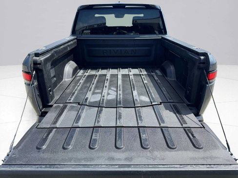 Used 2022 Rivian R1T Adventure image 62