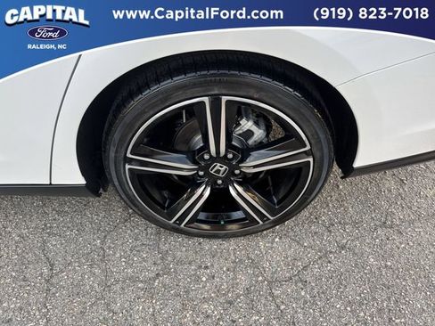 Used 2024 Honda Accord Sport image 13