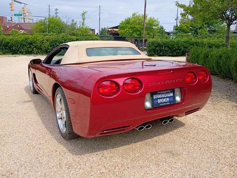 Used 2002 Chevrolet Corvette Convertible w/ Preferred Equipment Group2 RWD image 82