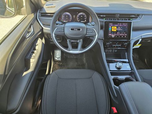New 2026 Jeep Grand Cherokee Laredo X AWD/4WD image 27