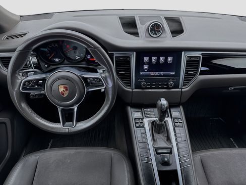 Used 2017 Porsche Macan S image 14