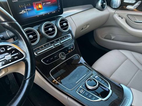 Used 2021 Mercedes-Benz C 300 4MATIC Sedan image 15