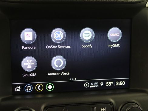 Used 2024 GMC Terrain SLT image 50