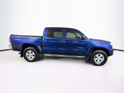 Used 2015 Toyota Tacoma PreRunner w/ SR5 Package RWD image 10