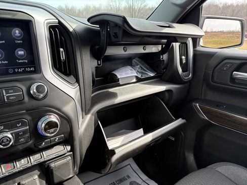 Used 2020 GMC Sierra 1500 Elevation w/ Elevation Value Package image 37