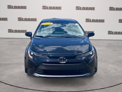 Used 2024 Toyota Corolla LE FWD image 8
