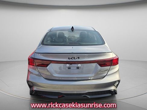 Used 2023 Kia Forte GT-Line w/ GT-Line Premium Package FWD image 6