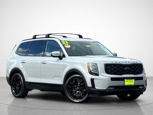 Used 2021 Kia Telluride SX w/ SX Prestige Package image 2