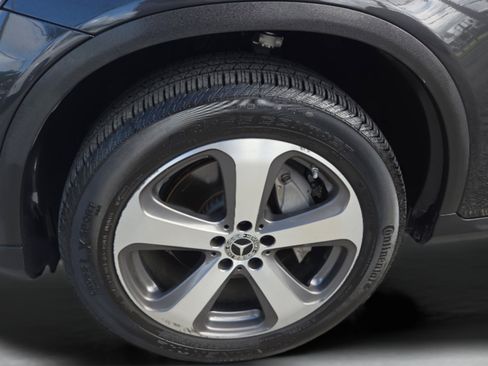 Used 2022 Mercedes-Benz GLC 300 4MATIC image 37