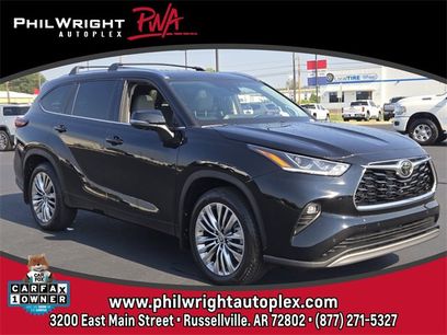 Used 2025 Toyota Highlander Platinum