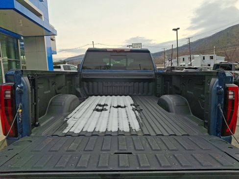 Used 2024 GMC Sierra 3500 Denali Ultimate image 28