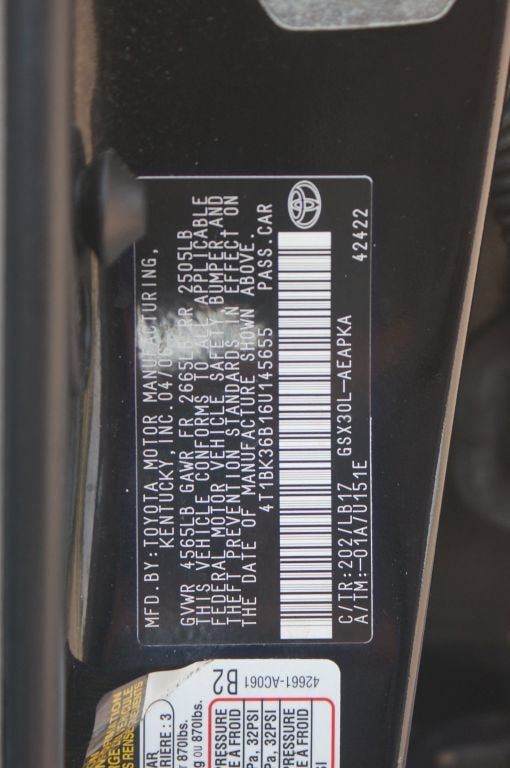 Used 2006 Toyota Avalon Limited FWD image 18