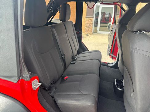 Used 2016 Jeep Wrangler Unlimited Sport w/ Quick Order Package 24S image 20