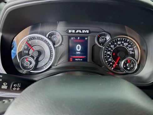 Used 2024 RAM 1500 Big Horn AWD/4WD image 13