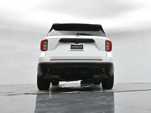 Certified 2023 Ford Explorer ST-Line w/ Class IV Trailer Tow Package image 45