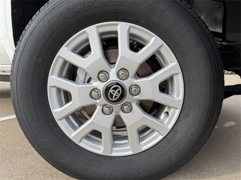 New 2026 Toyota Tacoma SR5 image 10