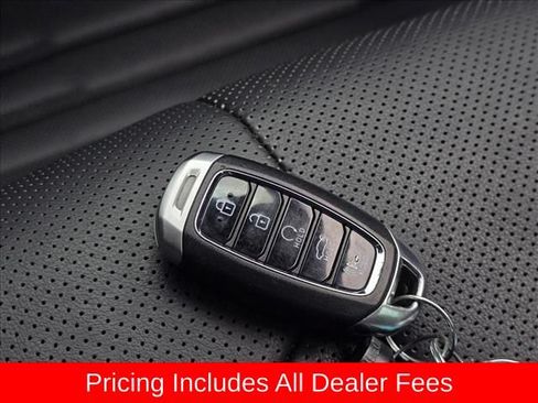 Certified 2023 Hyundai Elantra Limited FWD image 22