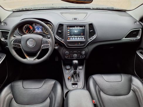 Used 2022 Jeep Cherokee Latitude Lux image 11