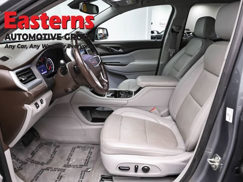 Used 2021 GMC Acadia SLT w/ Preferred Package image 14